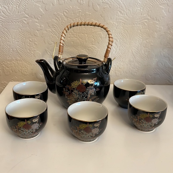 Vintage Japan Tea set black gilded floral bird teapot set with 5 gold trim cups - Picture 2 of 14